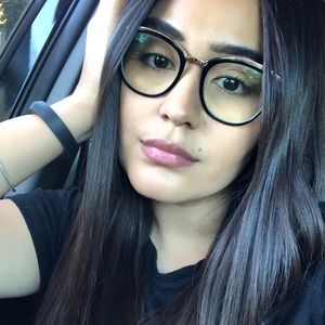 Meet your Posher, Silvia